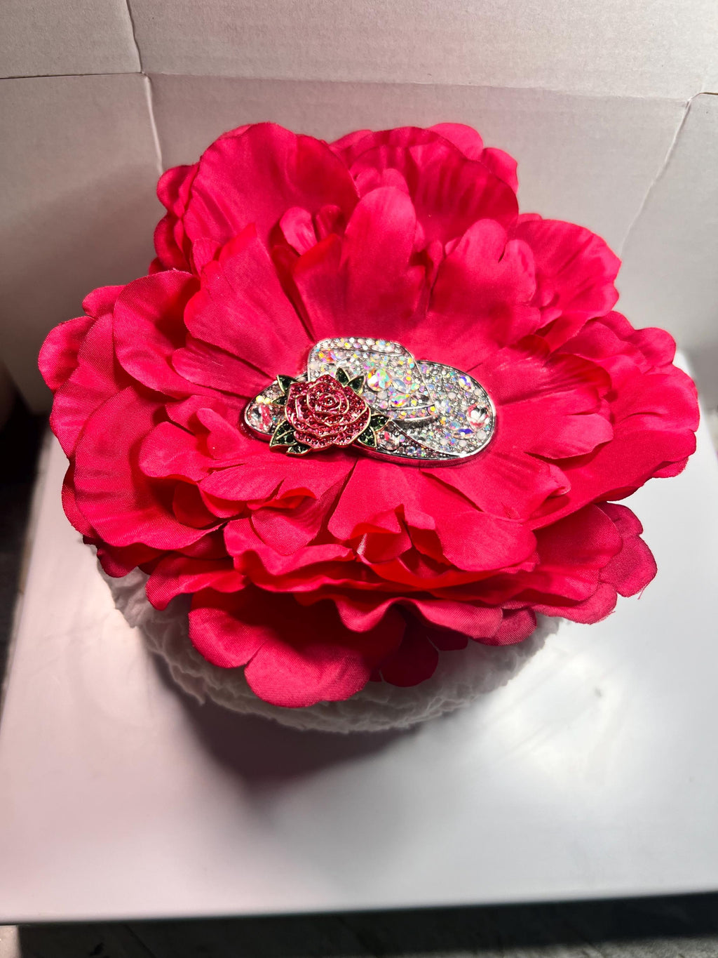 Jumbo Powder Puff with Scented Body Powder | Old Hollywood Vanity