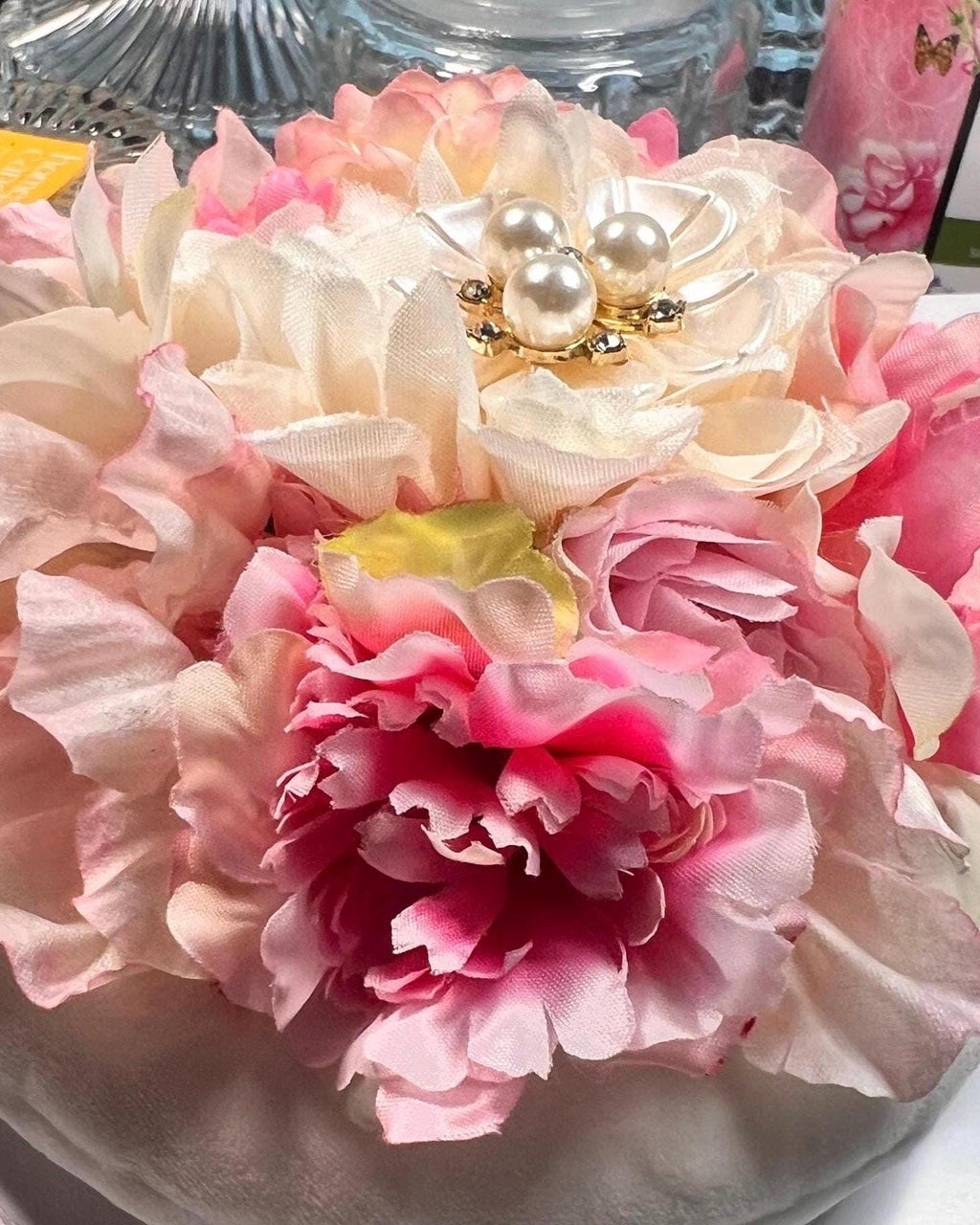 Floral Powder Puff with Body Powder | Soft Glam Vanity Accessory