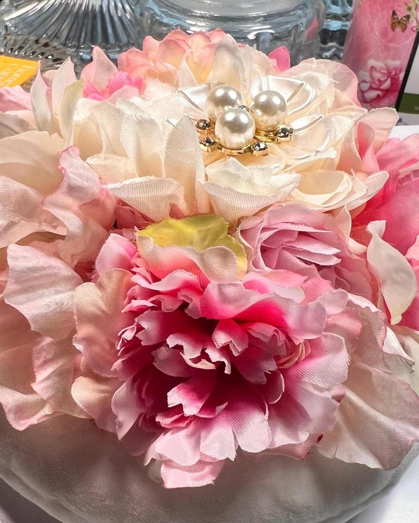 Floral Powder Puff with Body Powder | Soft Glam Vanity Accessory